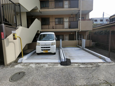 【駐車場】 | ヴェルデ磯子 | 機械式駐車場です。