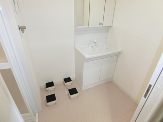 【洗面所】 | Ryowa　Residence