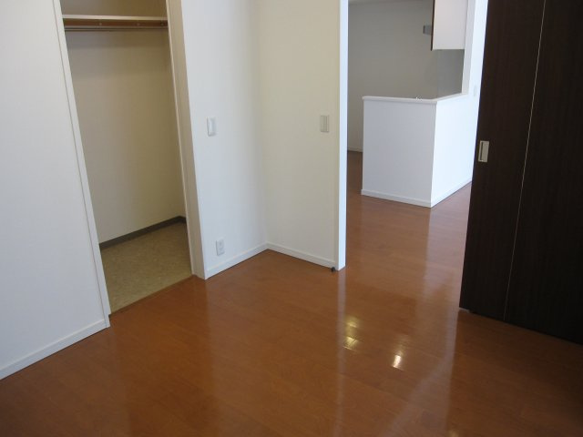 プライムメゾン南2条の寝室