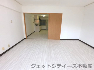 【居間・リビング】 | 新大阪スターハイツ