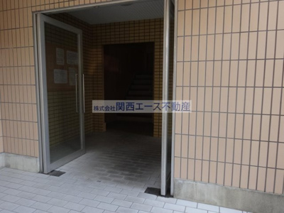 【エントランス】 | 富尾ハイツ