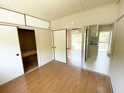 【洋室】 | ヴィラナリー由良1