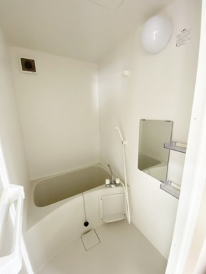 【浴室】 | ヴィラナリー由良1