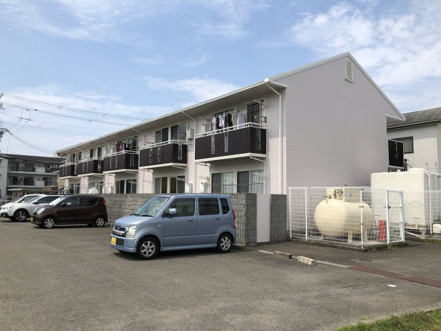 エル内原の外観