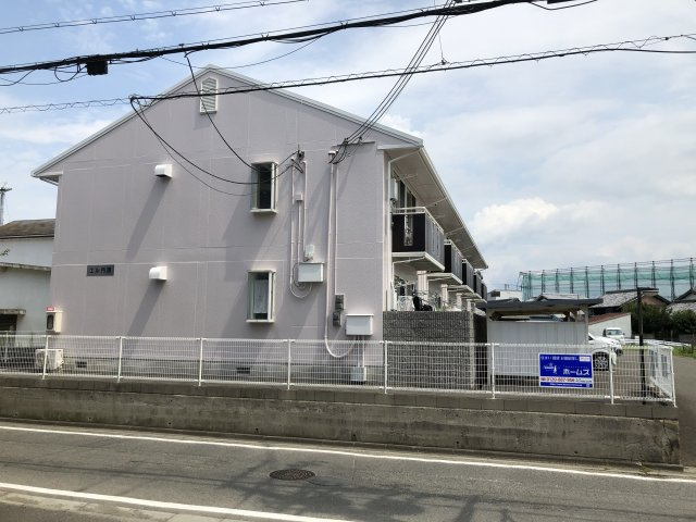 エル内原の外観