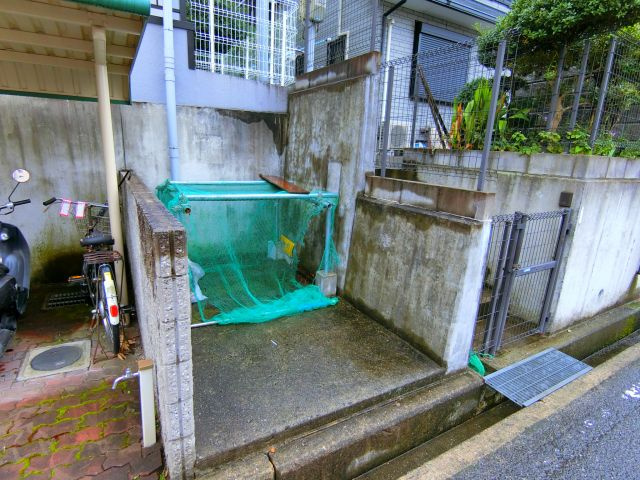 カサボニータの周辺