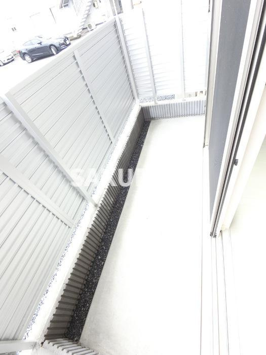 マロニエジャルダン Ａのバルコニー