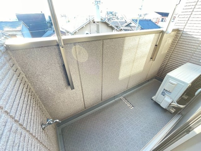 KOWAKAE MID-SQUAREの設備