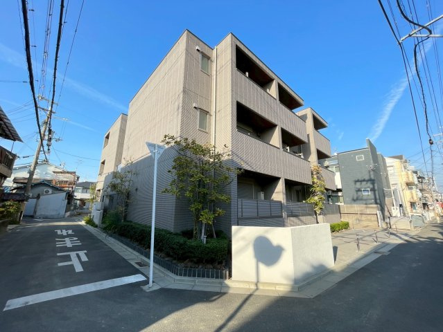 KOWAKAE MID-SQUAREの外観