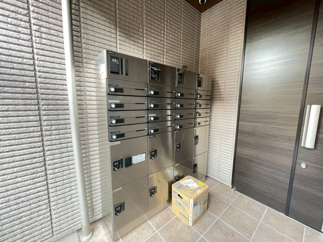 KOWAKAE MID-SQUAREの収納