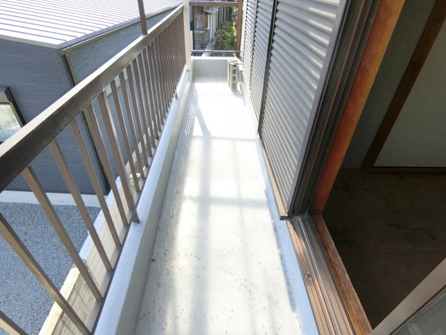 丈六貸家のバルコニー