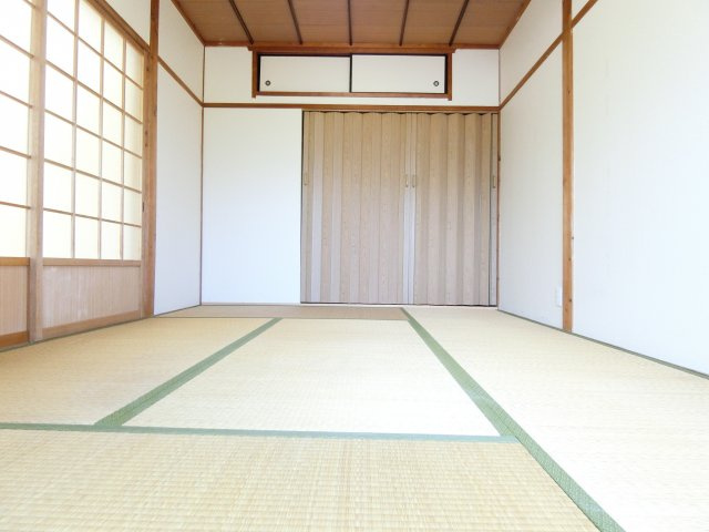 丈六貸家の和室