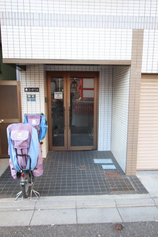 コーポベルのエントランス