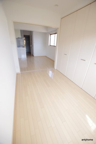パークフラッツ新大阪　仲介手数料無料の和室