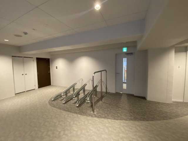 セレニテ堺筋本町プリエ