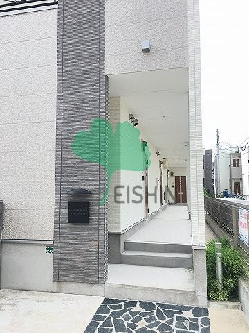 ラクシア博多のエントランス