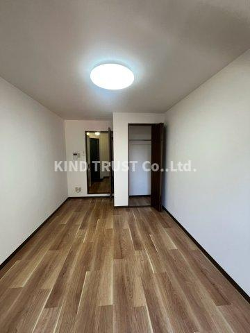 エストゥーディオ・コーモドの居間・リビング|使いやすい居間です