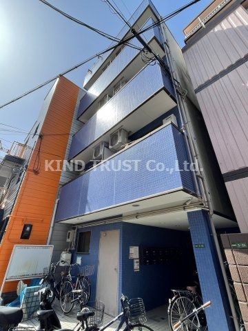 エストゥーディオ・コーモドの外観|外観は落ち着いています