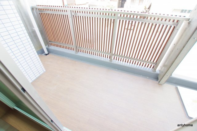 Kaunis都島 仲介手数料無料のバルコニー