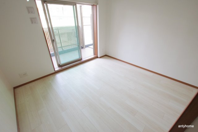 Kaunis都島 仲介手数料無料の洋室