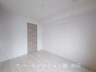 【洋室】 | プリムヴェール