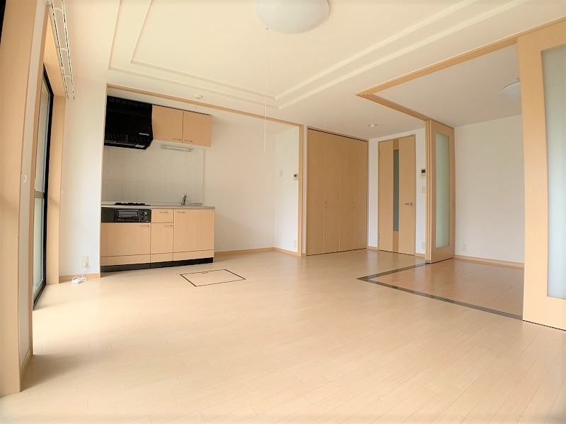 ＡＢＥＥＹ　ＲＯＡＤの居間・リビング