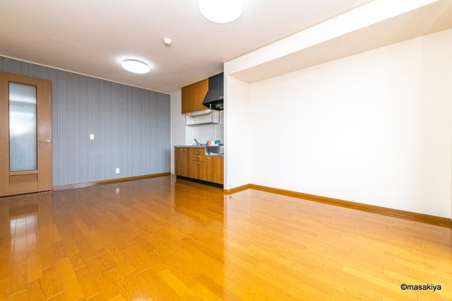 グランコスモ竹内の居間・リビング