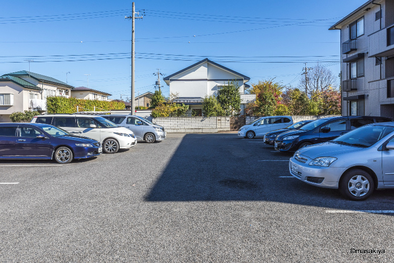 グランコスモ竹内の駐車場|駐車場