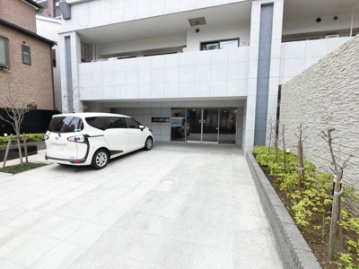 【エントランス】 | クオス横浜根岸森林公園 | エントランス部分です。