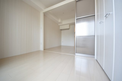 【居間・リビング】 | セレニテ神戸元町