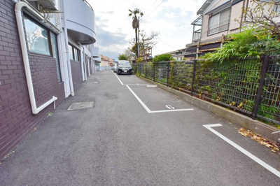 【駐車場】 | 柿の木ハウス