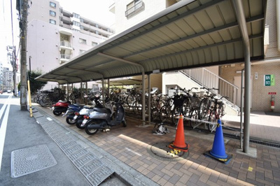 【その他共用部分】 | ダイアパレス鶴見第２ | バイク置場です。