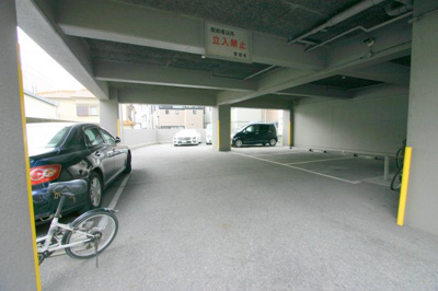 【駐車場】 | パークサイド田中2号館