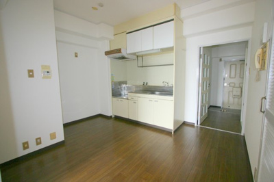 【居間・リビング】 | パークサイド田中2号館