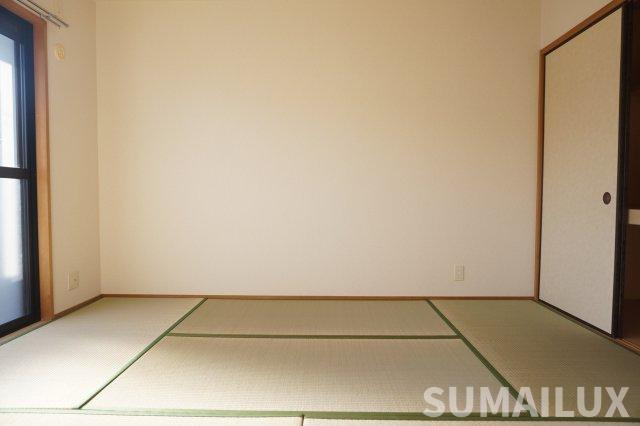 熊本市東区尾ノ上２丁目の賃貸マンションの和室