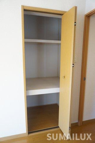 熊本市東区尾ノ上２丁目の賃貸マンションの収納