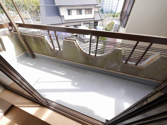 花山台戸建のバルコニー