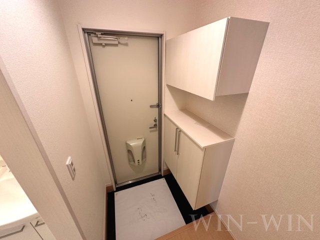 ソシエ B棟の玄関