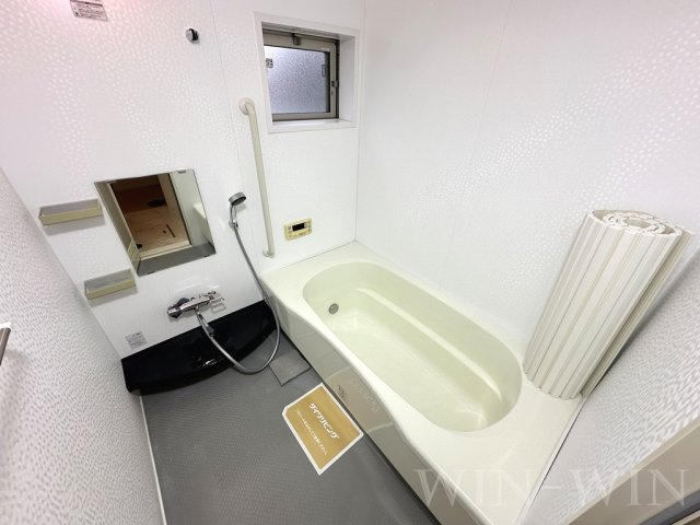 ソシエ B棟の浴室