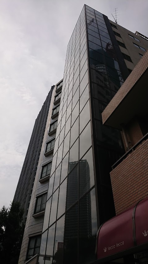 東池袋ビルの外観