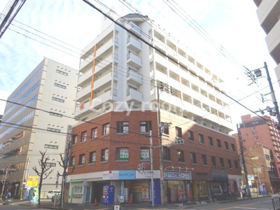 【外観】 | シティコープ江坂 | 外観は落ち着いています