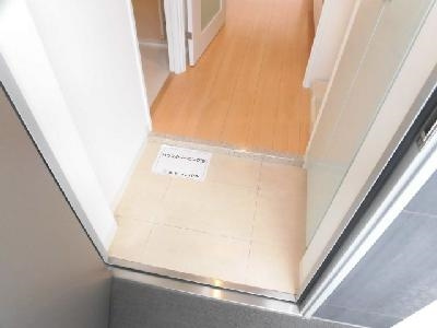 プラネシア烏丸御池の玄関