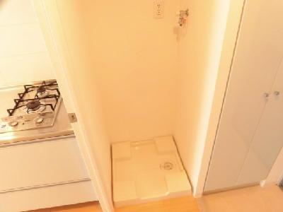 プラネシア烏丸御池の設備|室内洗濯機置き場