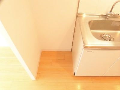 プラネシア烏丸御池のその他|冷蔵庫設置スペース