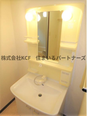 【洗面所】 | サンライズ大善寺 | コンパクトで使いやすい洗面所