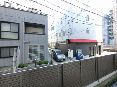 【展望】 | 横浜ハイツ | １階部分からの眺望です。