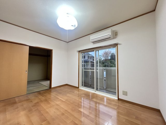 エントピアシャトルの収納|専用の収納スペースです