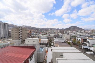 【展望】 | ラピス山鼻14条 | 遠くは山々を見渡せますので四季を感じることができます。