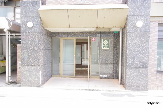 プロシード新大阪City Life　仲介手数料無料のエントランス
