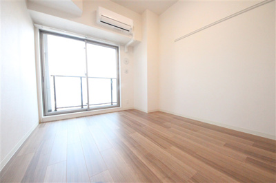 【居間・リビング】 | スプランディッド難波WEST